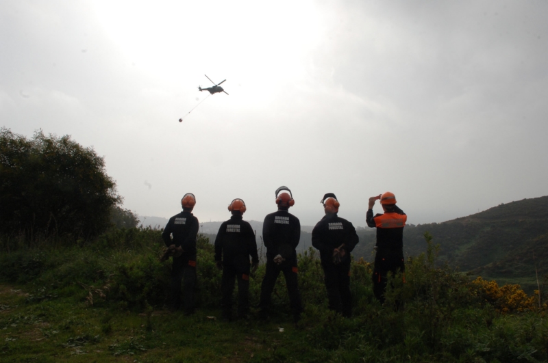 Los bomberos vuelven a estar en el Hacho y García Aldave