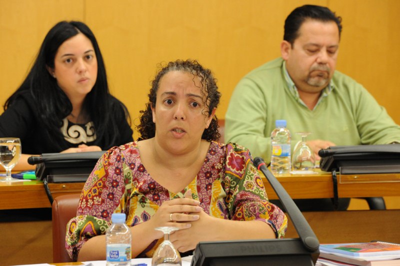 Rabea_Mohamed_consejera_de_Asuntos_Sociales_en_el_pleno._Copy