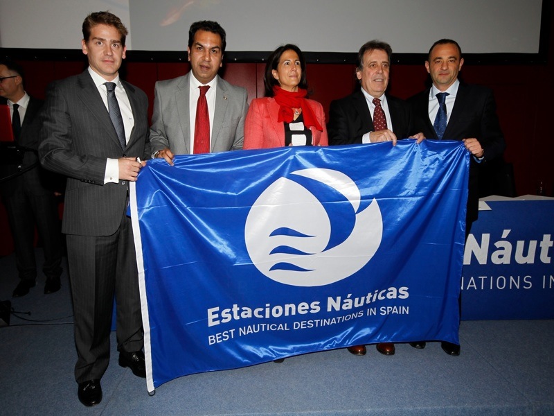 Ceuta ha recibido la bandera como miembro de la AEEN