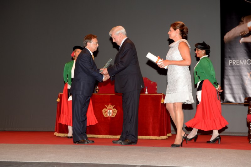 Juan Vivas Vargas Llosa Mabel Deu Teatro Premio Convivenciaweb