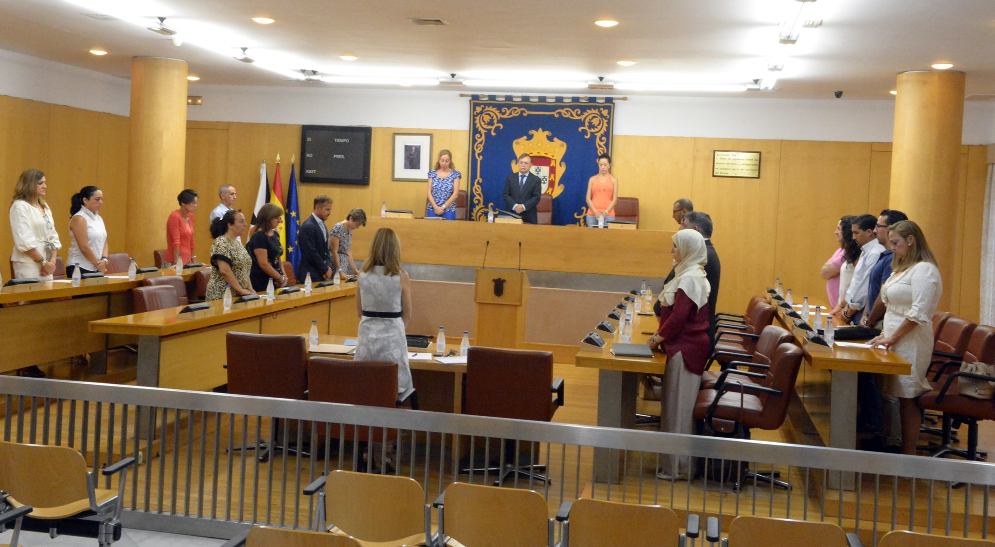 pleno asamblea corporación minuto silencio susana garcía intervención hacienda economía directora general presupuestos gastosweb