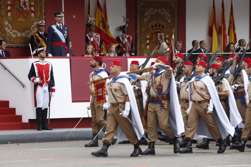 Los Regulares durante el desfile