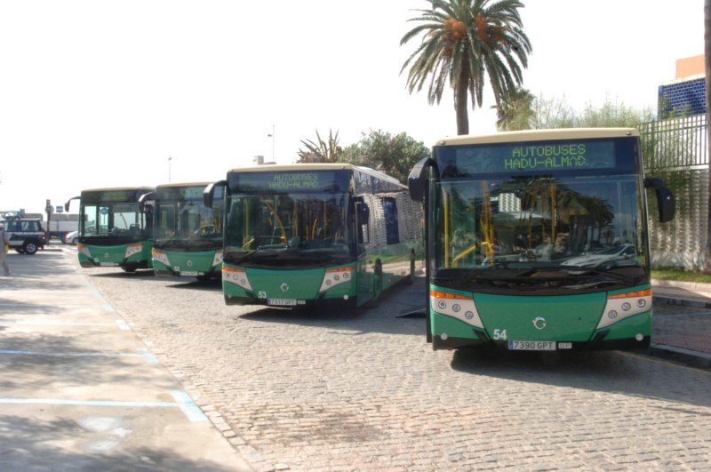 La Ciudad aplica bonificaciones en el billete de autobús urbano